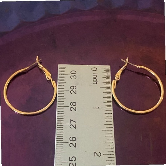 1in Lightweight Classic Gold Hoop Earrings -Boho Chic Glam -90's Y2K Inspo -New - Picture 4 of 6